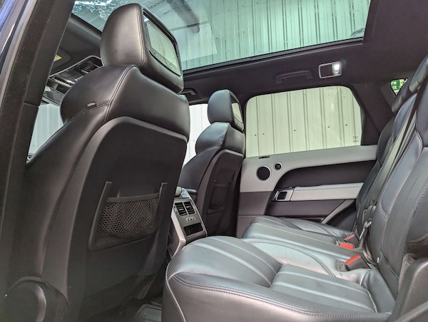 Used Land Rover Range Rover Sport 2016 for sale - 76231892: Photo 60