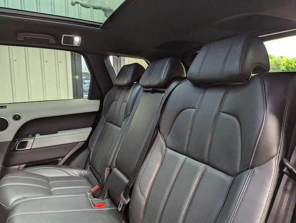 Used Land Rover Range Rover Sport 2016 for sale - 76231892: Photo 61