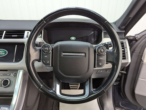 Used Land Rover Range Rover Sport 2016 for sale - 76231892: Photo 68