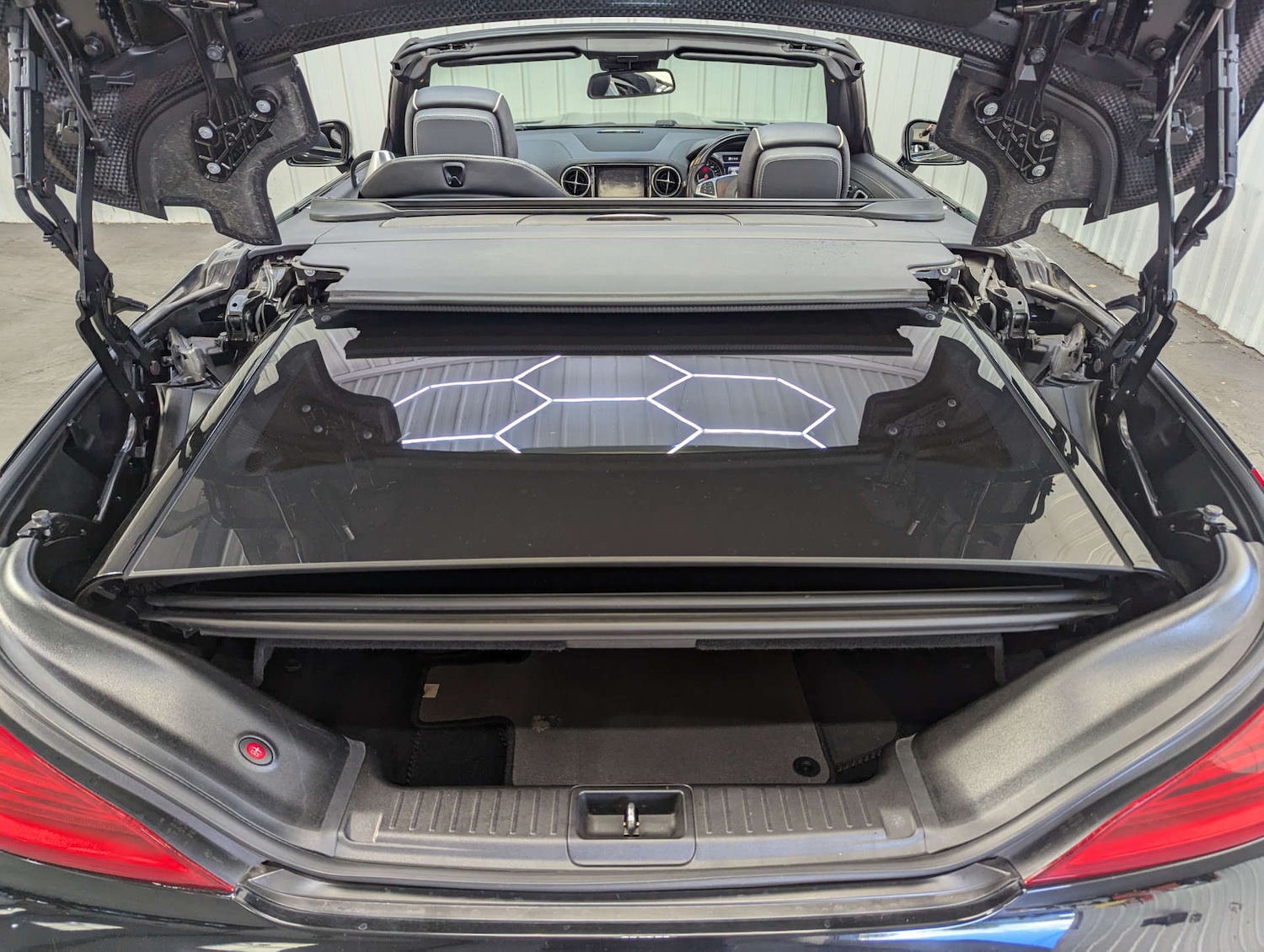 Used Mercedes-Benz SL 2016 for sale - 76363769: Photo 45