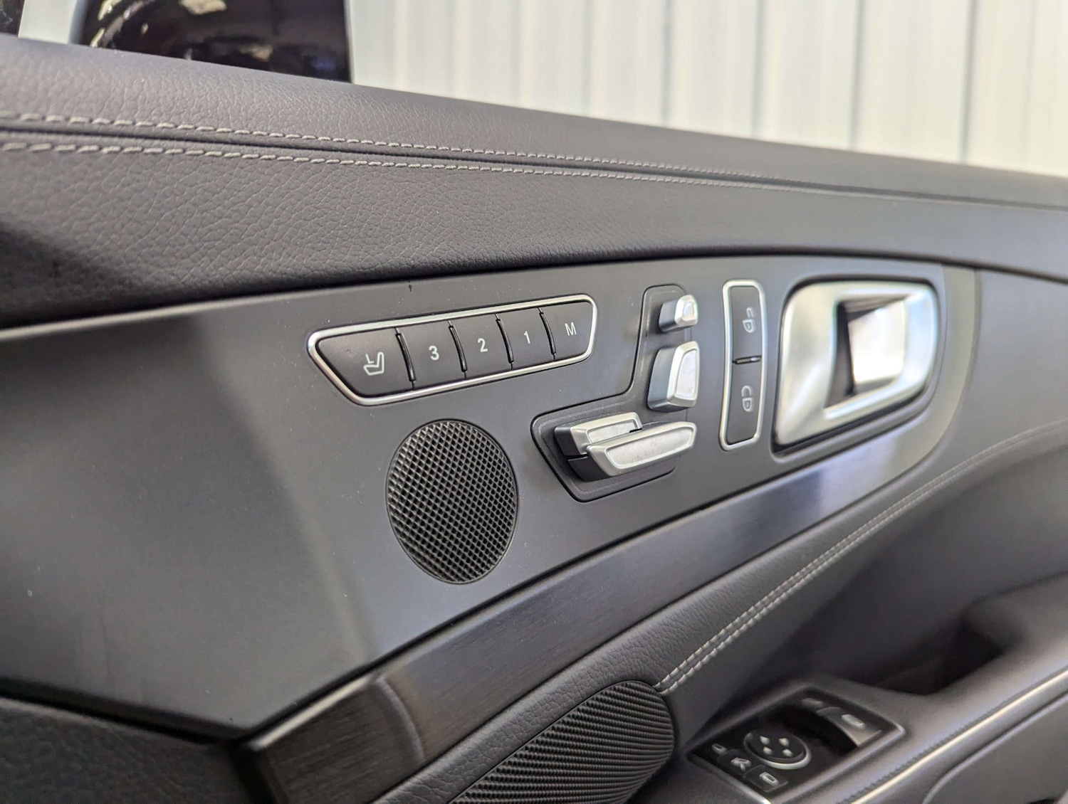 Used Mercedes-Benz SL 2016 for sale - 76363769: Photo 69