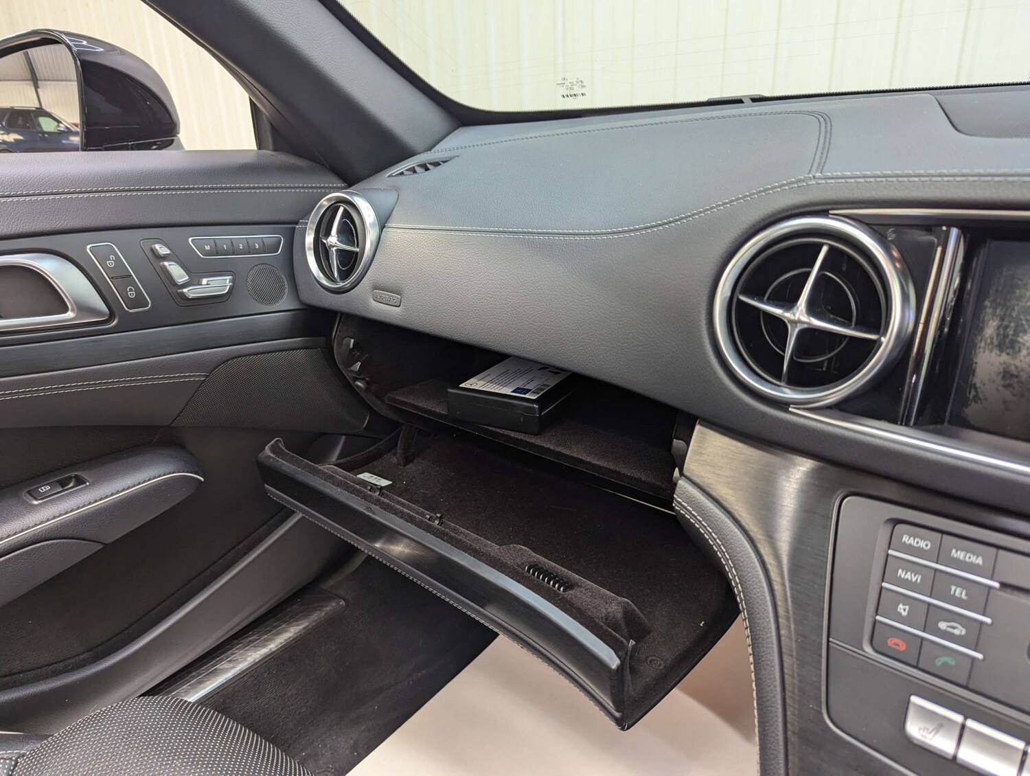 Used Mercedes-Benz SL 2016 for sale - 76363769: Photo 82