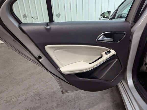 Used Mercedes-Benz A-Class 2018 for sale - 76317066: Photo 63