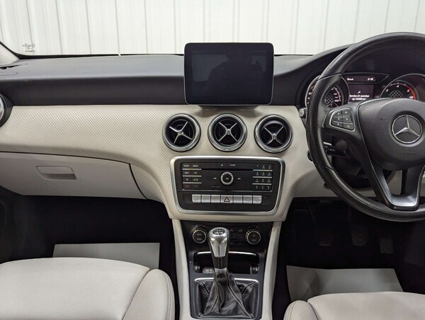 Used Mercedes-Benz A-Class 2018 for sale - 76317066: Photo 65