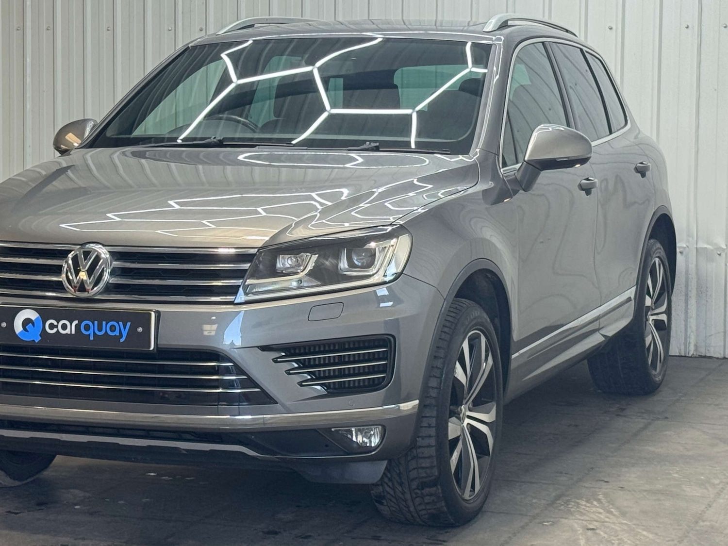 Used Volkswagen Touareg 2015 for sale - 77236257: Photo 21