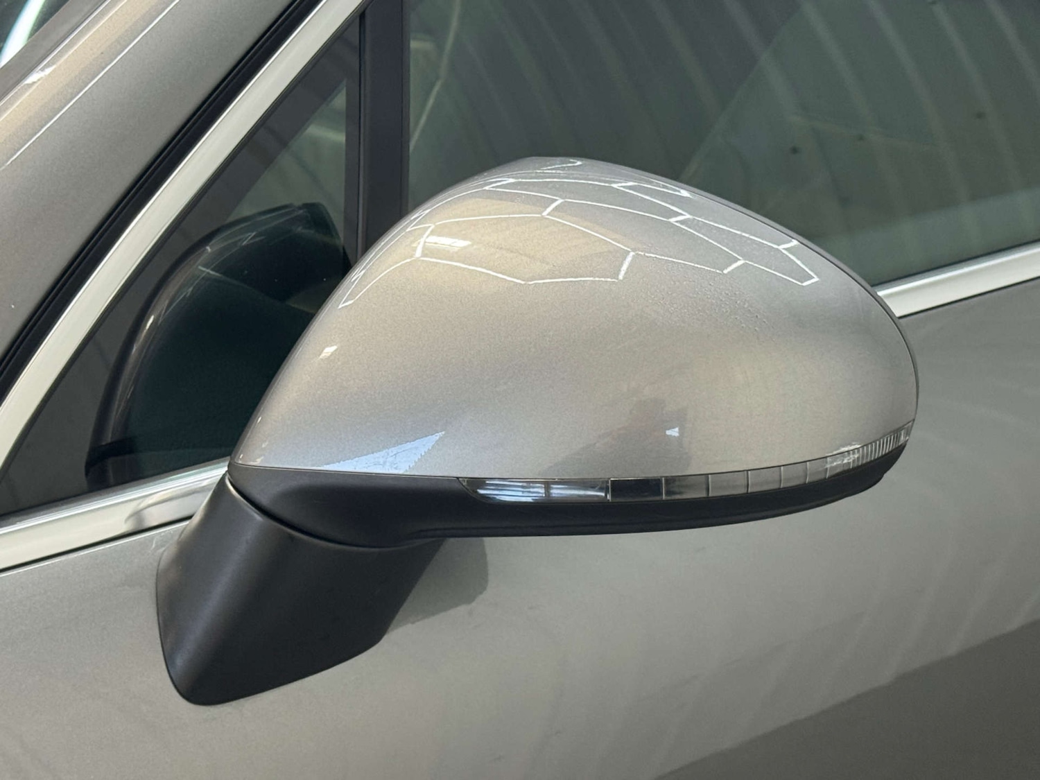 Used Volkswagen Touareg 2015 for sale - 77236257: Photo 30