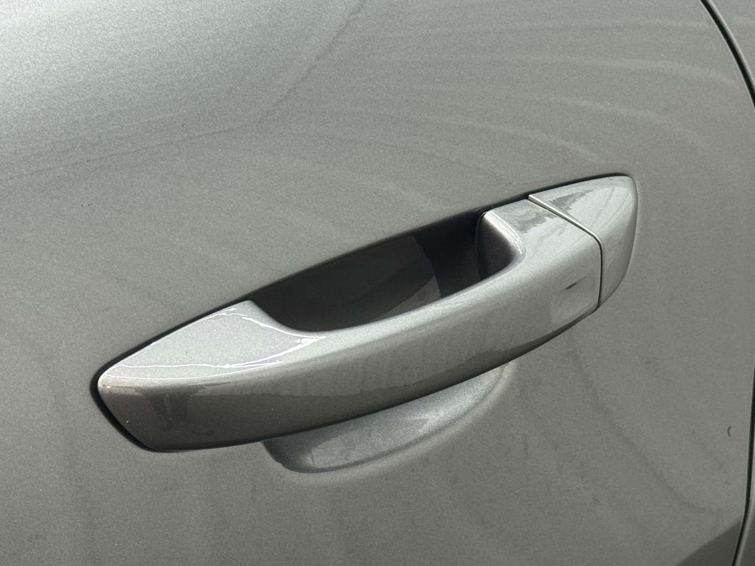 Used Volkswagen Touareg 2015 for sale - 77236257: Photo 33