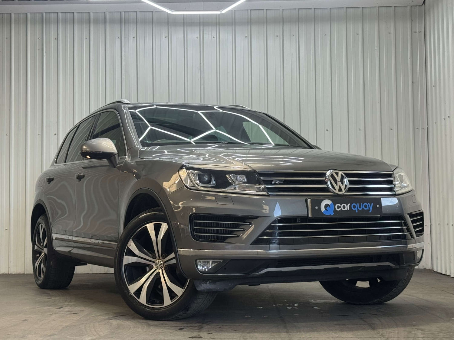 Used Volkswagen Touareg 2015 for sale - 77236257: Photo 4