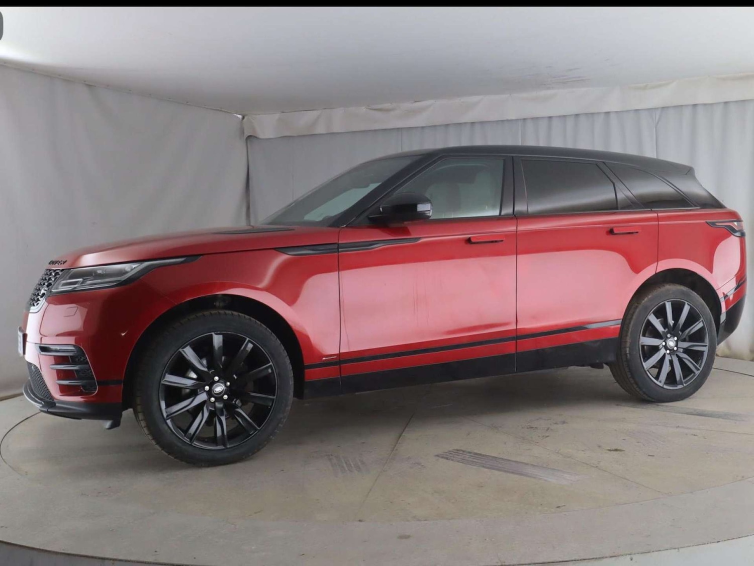 Used Land Rover Range Rover Velar 2018 for sale - 77897917: Photo 18