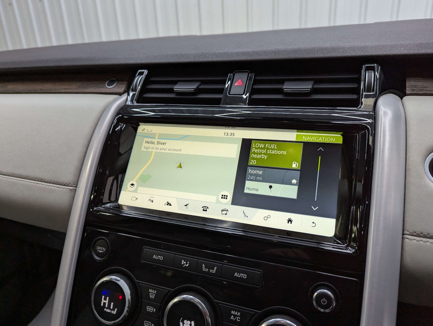 Used Land Rover Discovery 2017 for sale - 76471359: Photo 89