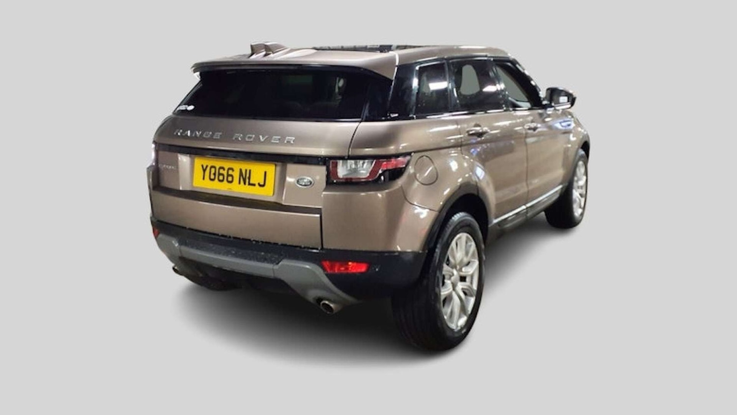 Used Land Rover Range Rover Evoque 2016 for sale - 78018637: Photo 10