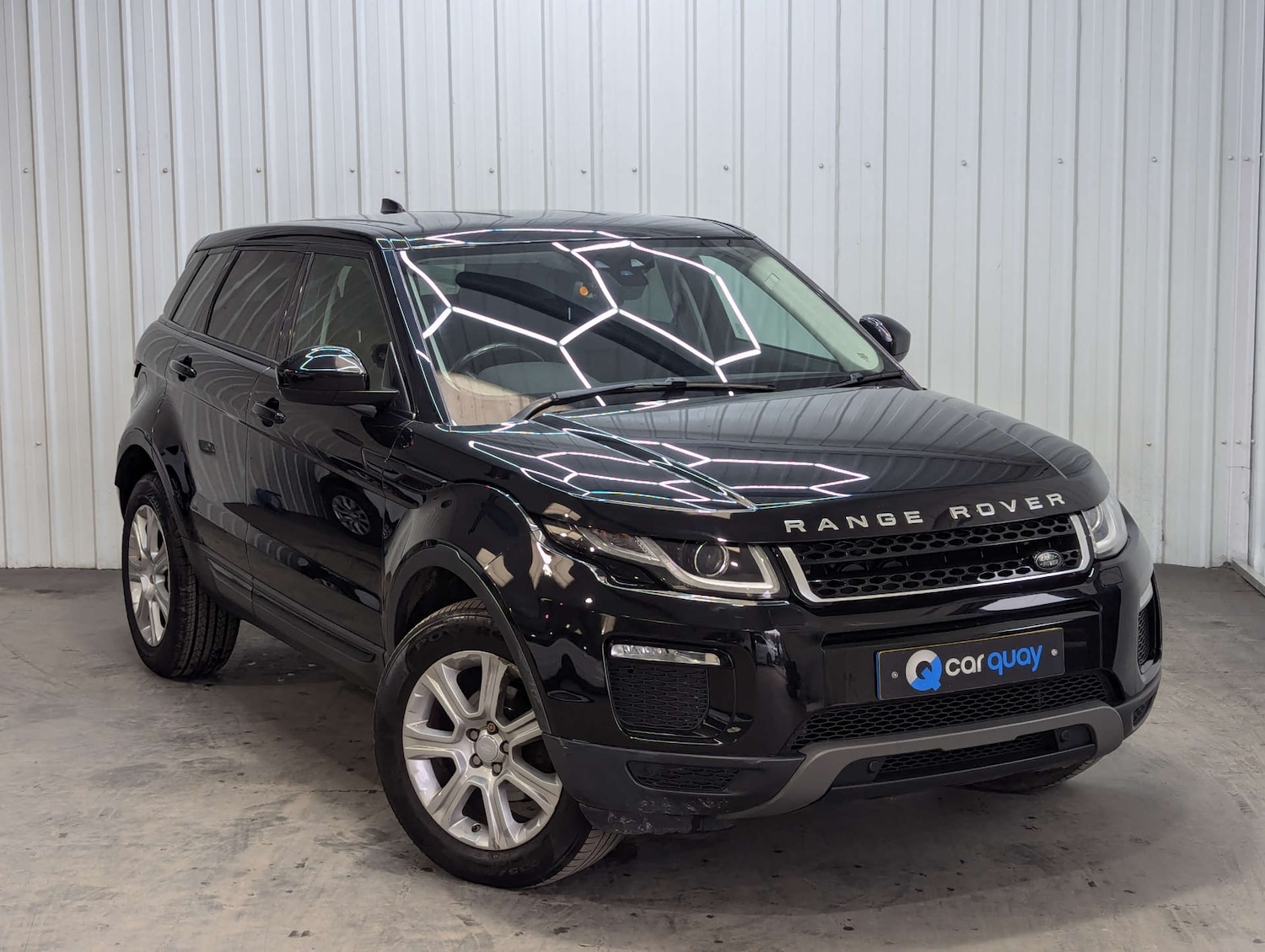 Used Land Rover Range Rover Evoque 2017 for sale - 77964810: Photo 6