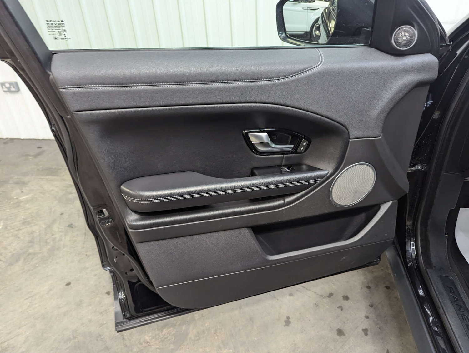 Used Land Rover Range Rover Evoque 2017 for sale - 77964810: Photo 60