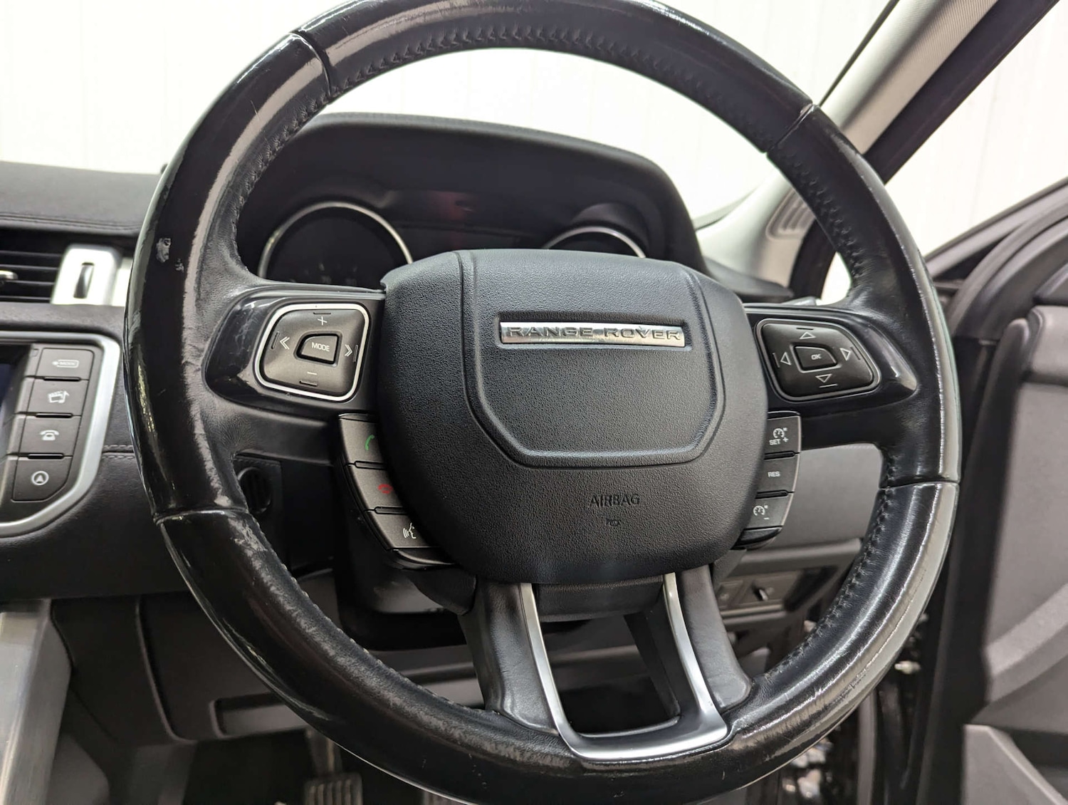 Used Land Rover Range Rover Evoque 2017 for sale - 77964810: Photo 77