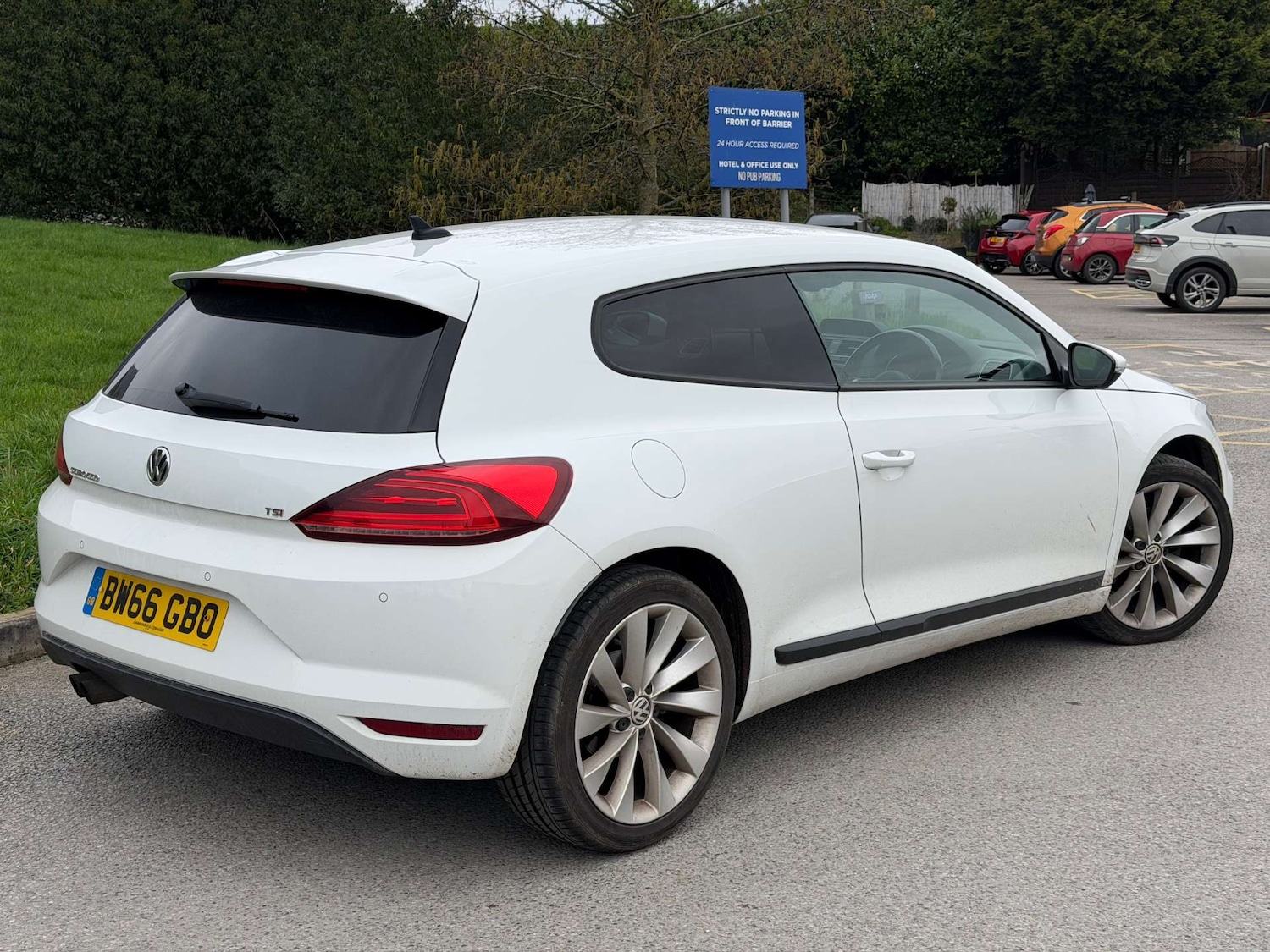 Used Volkswagen Scirocco 2017 for sale - 77736152: Photo 7