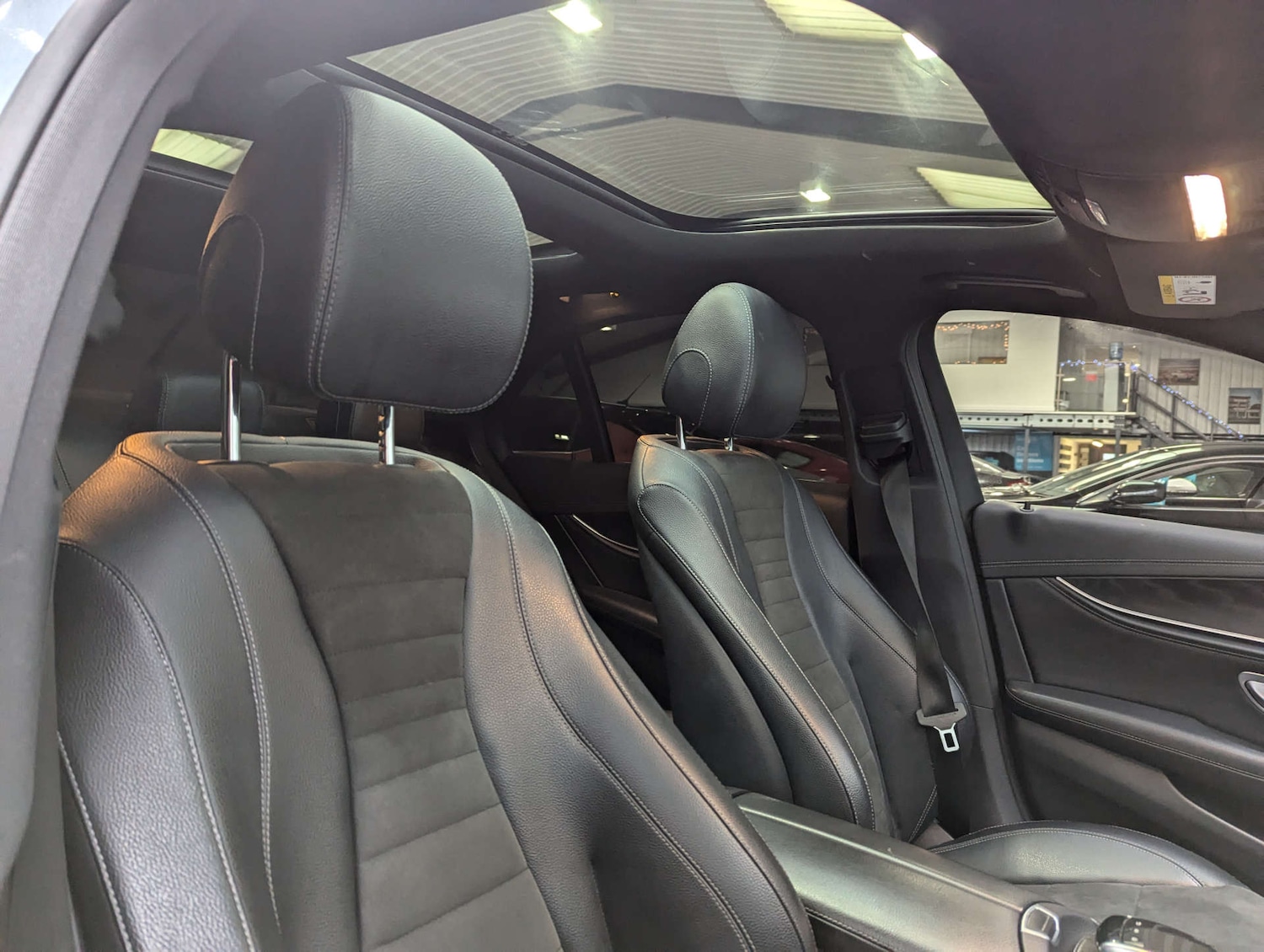 Used Mercedes-Benz E Class 2020 for sale - 76957765: Photo 49