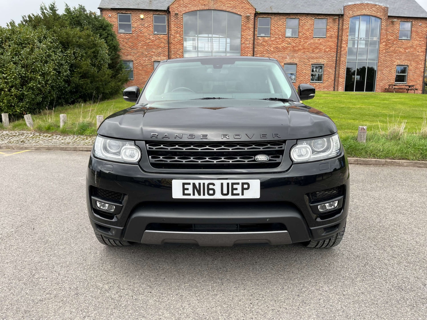 Used Land Rover Range Rover Sport 2016 for sale - 76401878: Photo 17