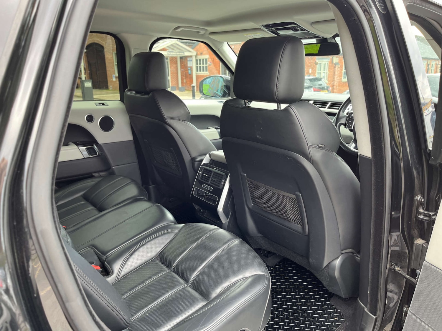 Used Land Rover Range Rover Sport 2016 for sale - 76401878: Photo 20