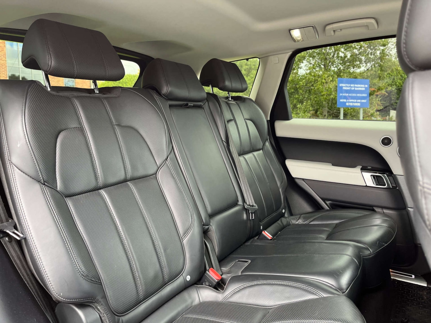 Used Land Rover Range Rover Sport 2016 for sale - 76401878: Photo 22