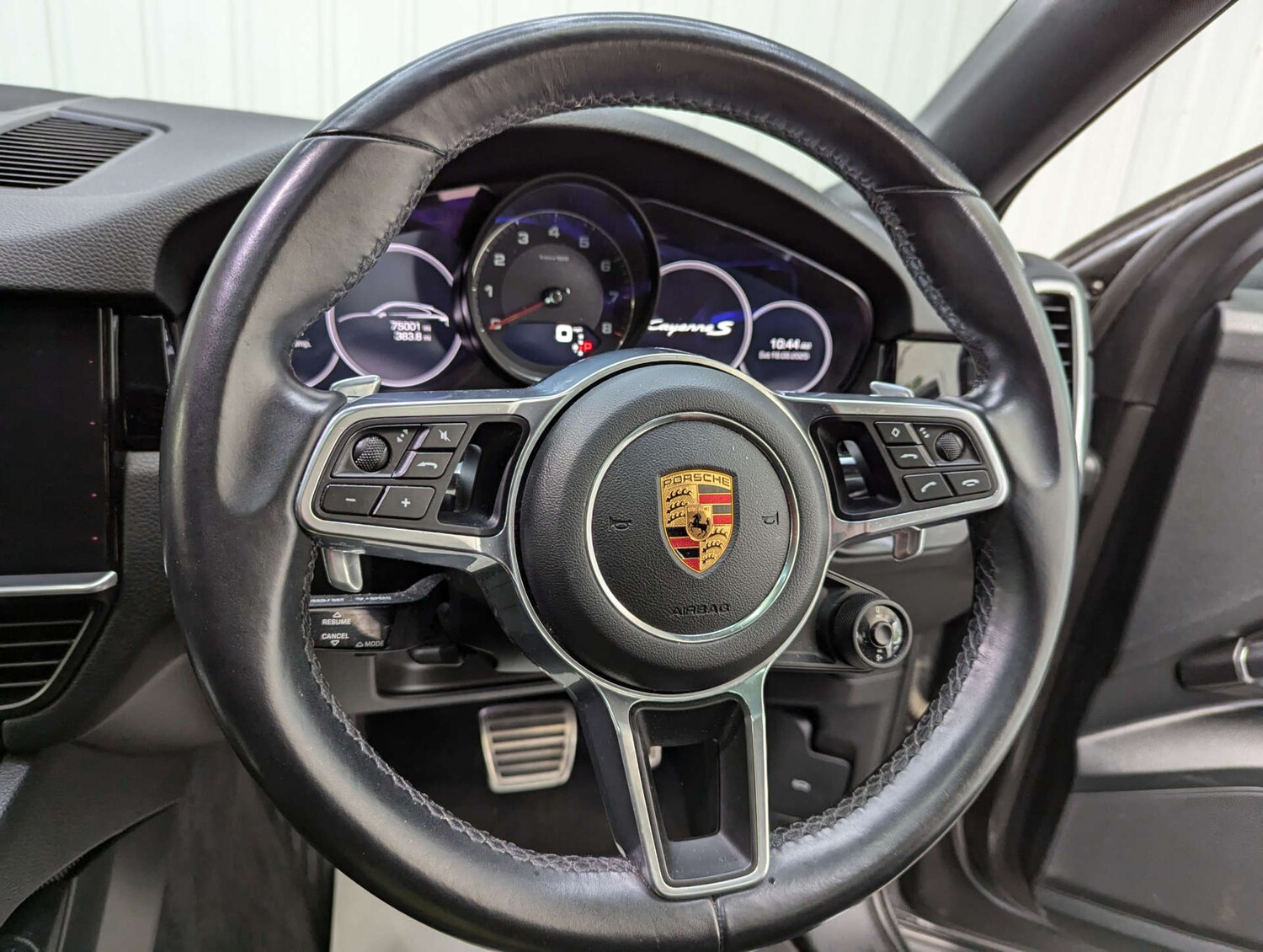 Vehicle 83