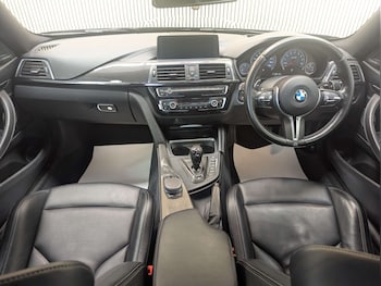 Used BMW M4 2018 for sale - 79543857: Photo