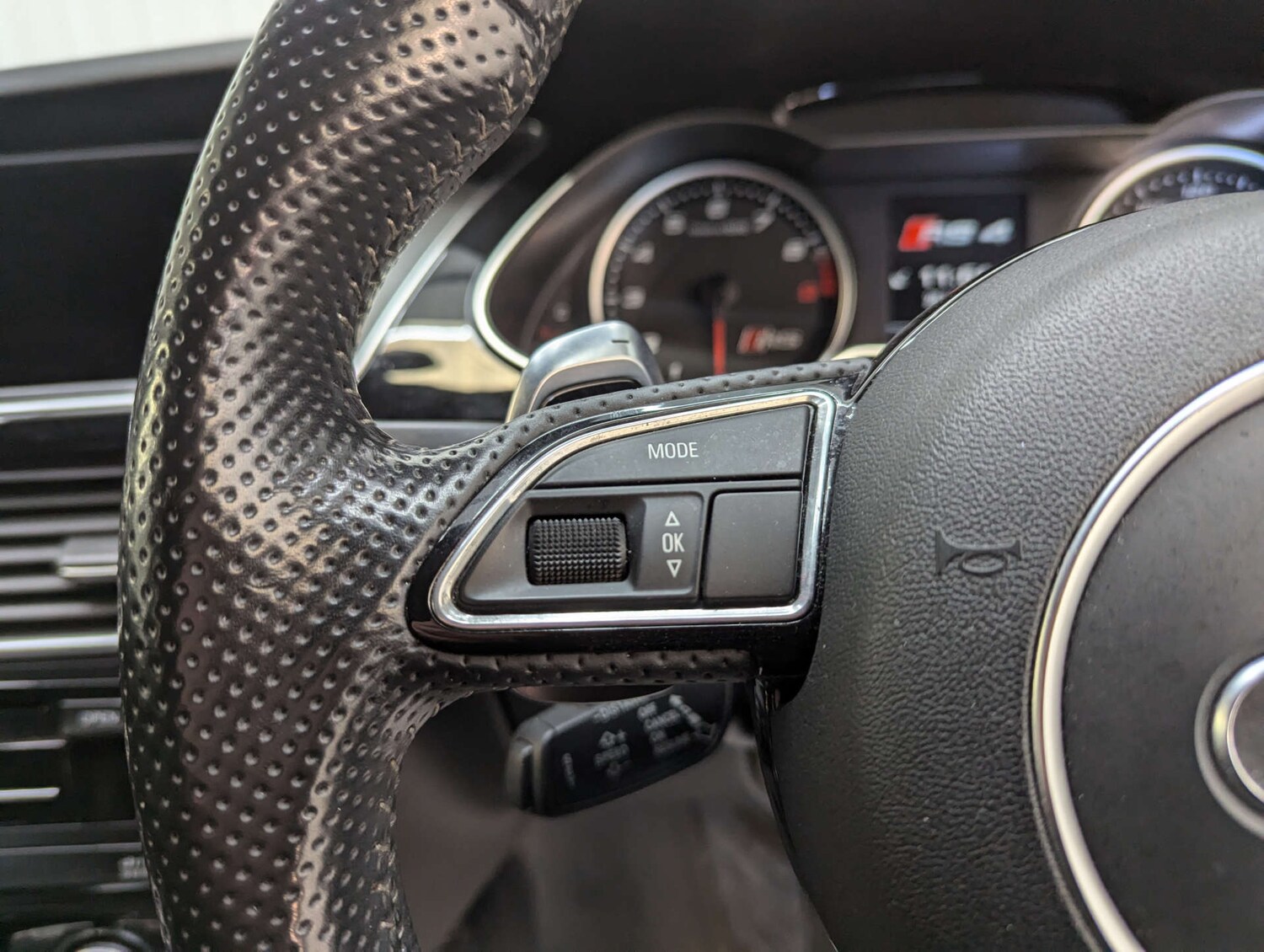 Used Audi A4 2015 for sale - 76583411: Photo 74