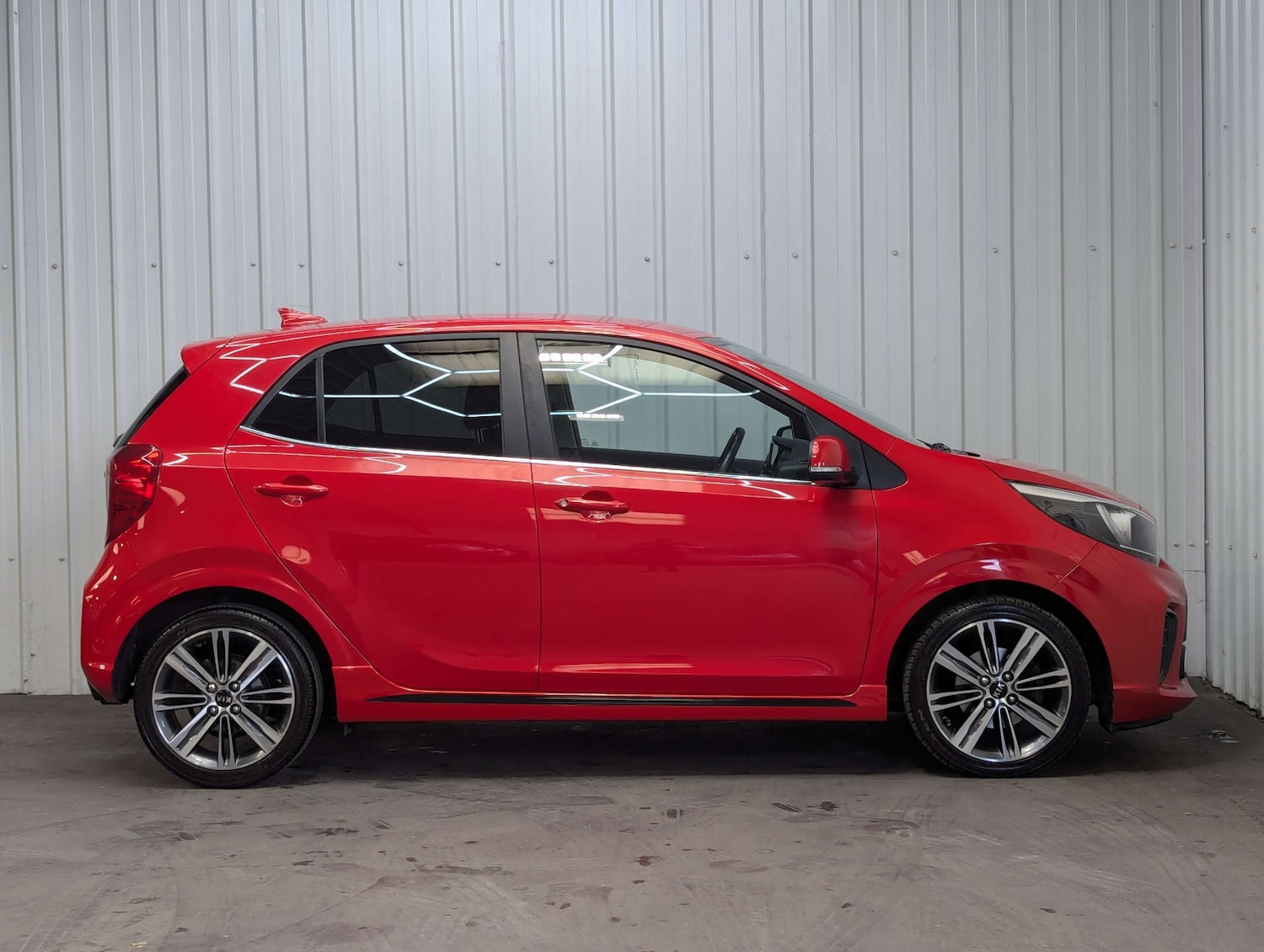 Used Kia Picanto 2019 for sale - 76278480: Photo 13