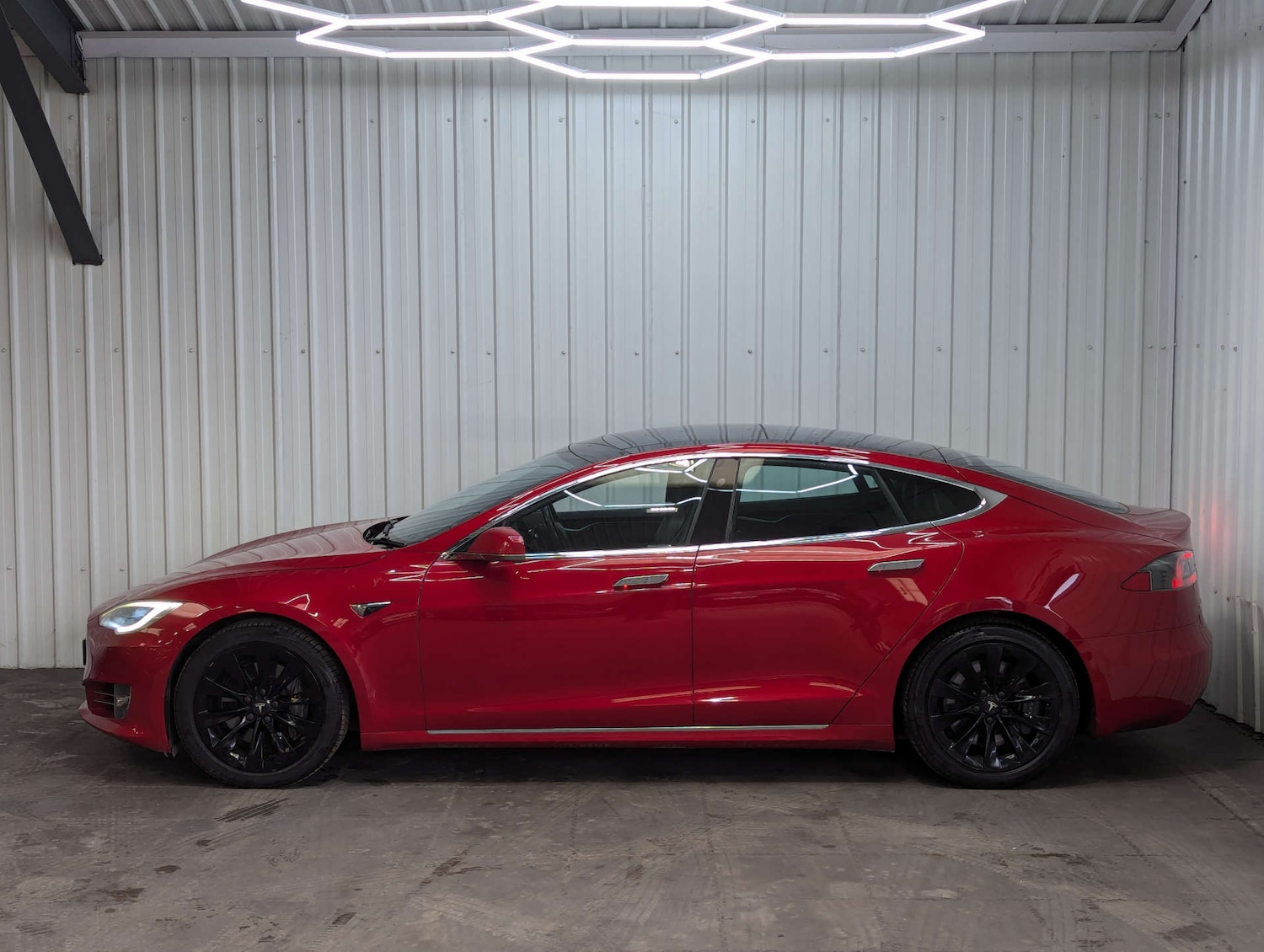 Used Tesla Model S 2019 for sale - 77872422: Photo 14