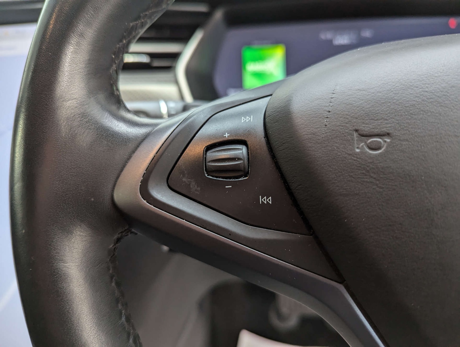 Used Tesla Model S 2019 for sale - 77872422: Photo 73