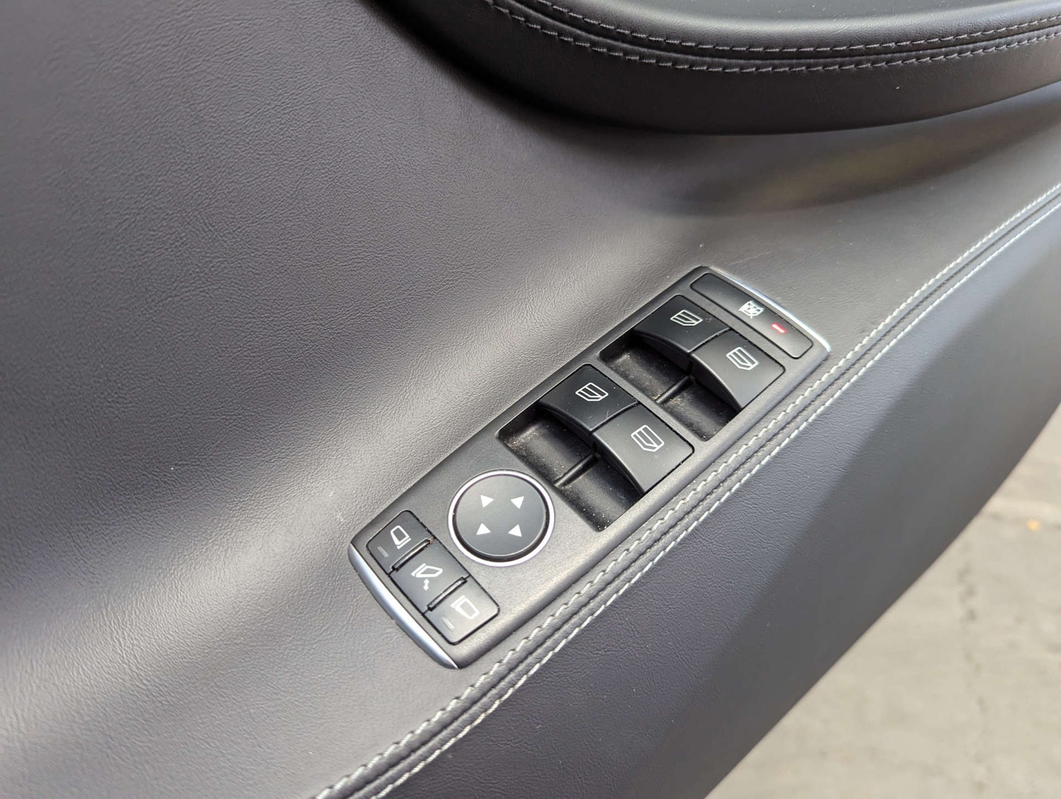 Used Tesla Model S 2019 for sale - 77872422: Photo 79