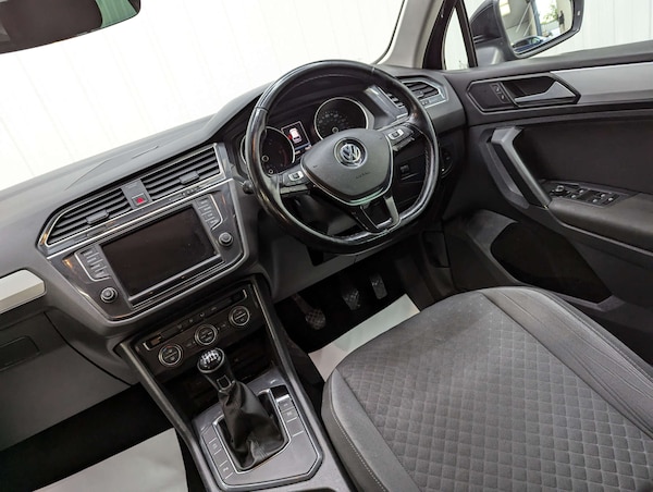 Used Volkswagen Tiguan 2017 for sale - 76278131: Photo 49