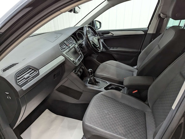 Used Volkswagen Tiguan 2017 for sale - 76278131: Photo 55