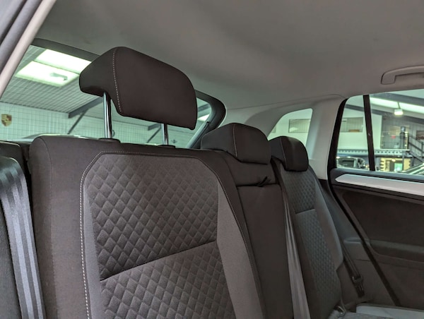 Used Volkswagen Tiguan 2017 for sale - 76278131: Photo 63