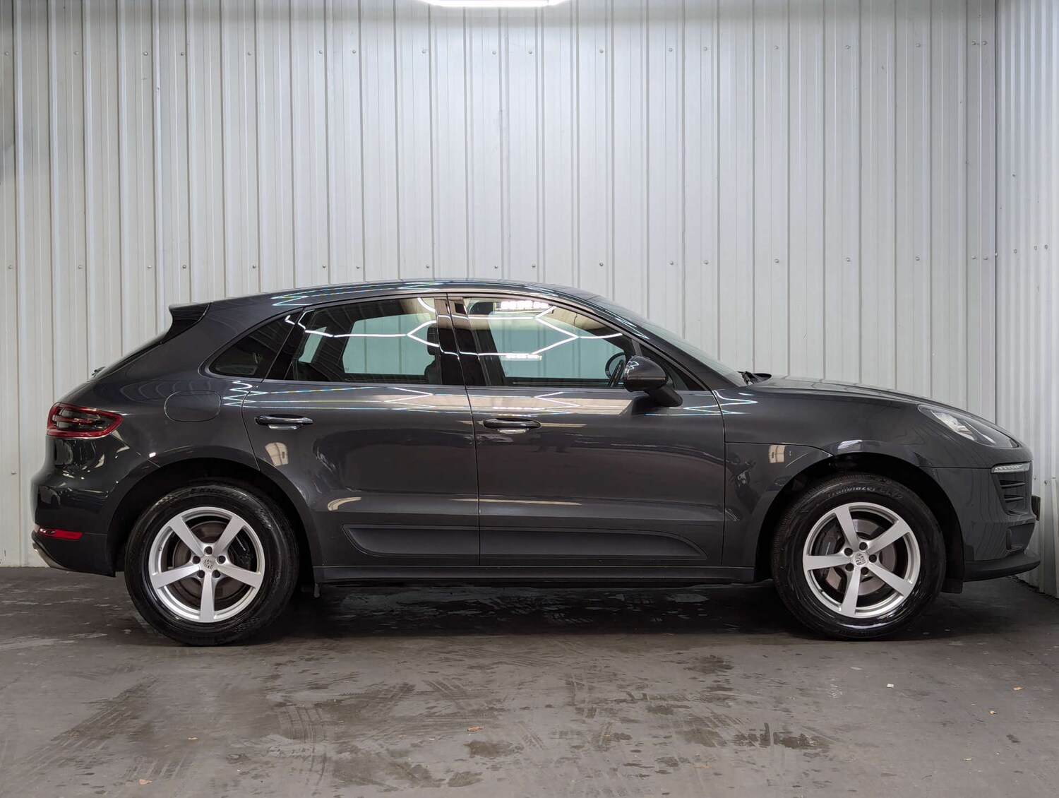 Used Porsche Macan 2016 for sale - 76278169: Photo 13