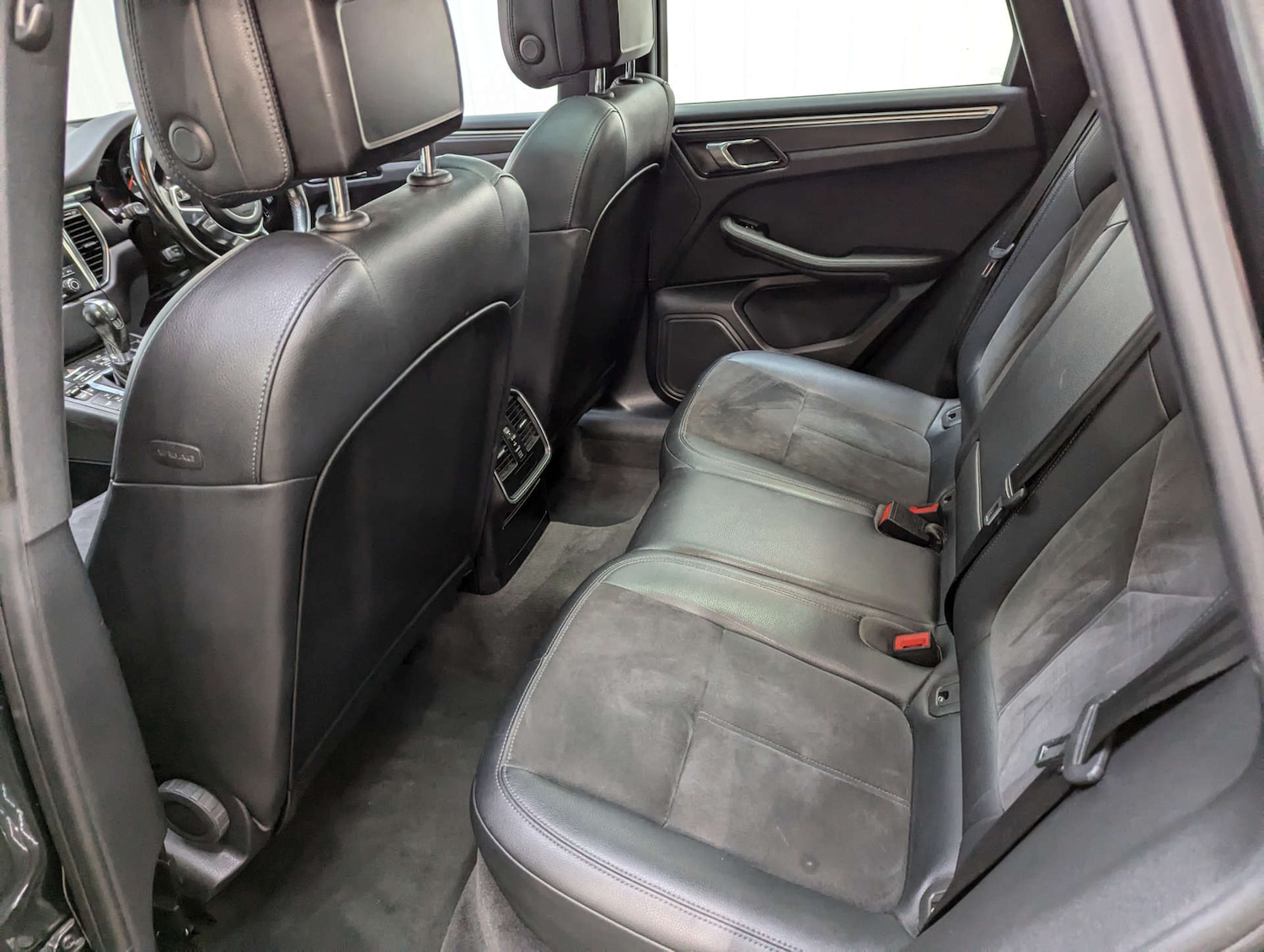 Used Porsche Macan 2016 for sale - 76278169: Photo 66