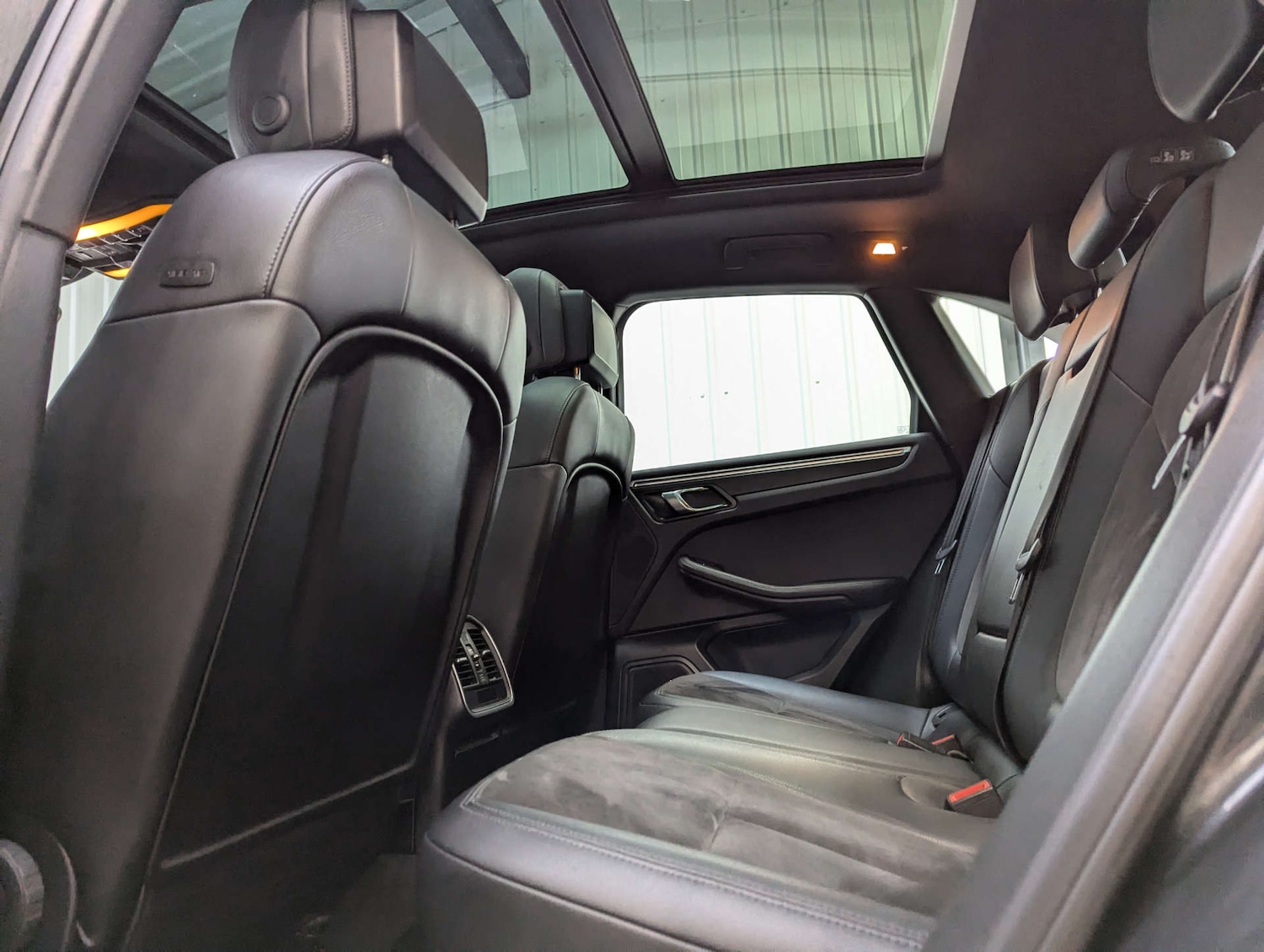 Used Porsche Macan 2016 for sale - 76278169: Photo 67