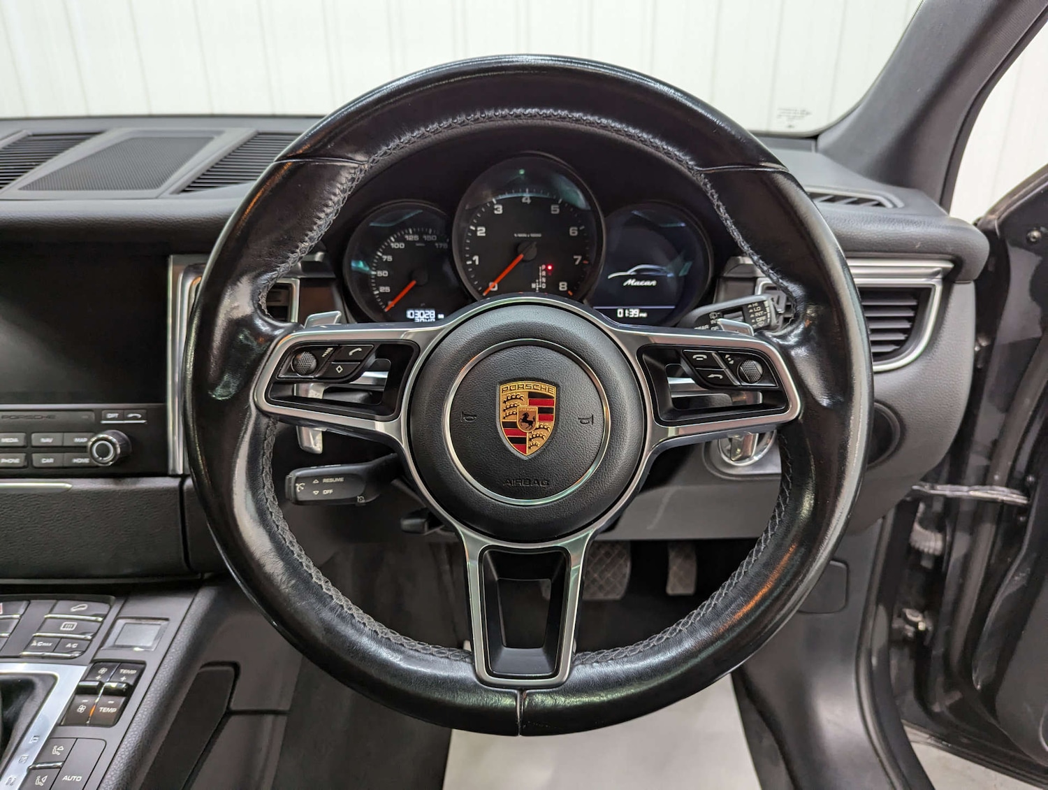 Used Porsche Macan 2016 for sale - 76278169: Photo 74