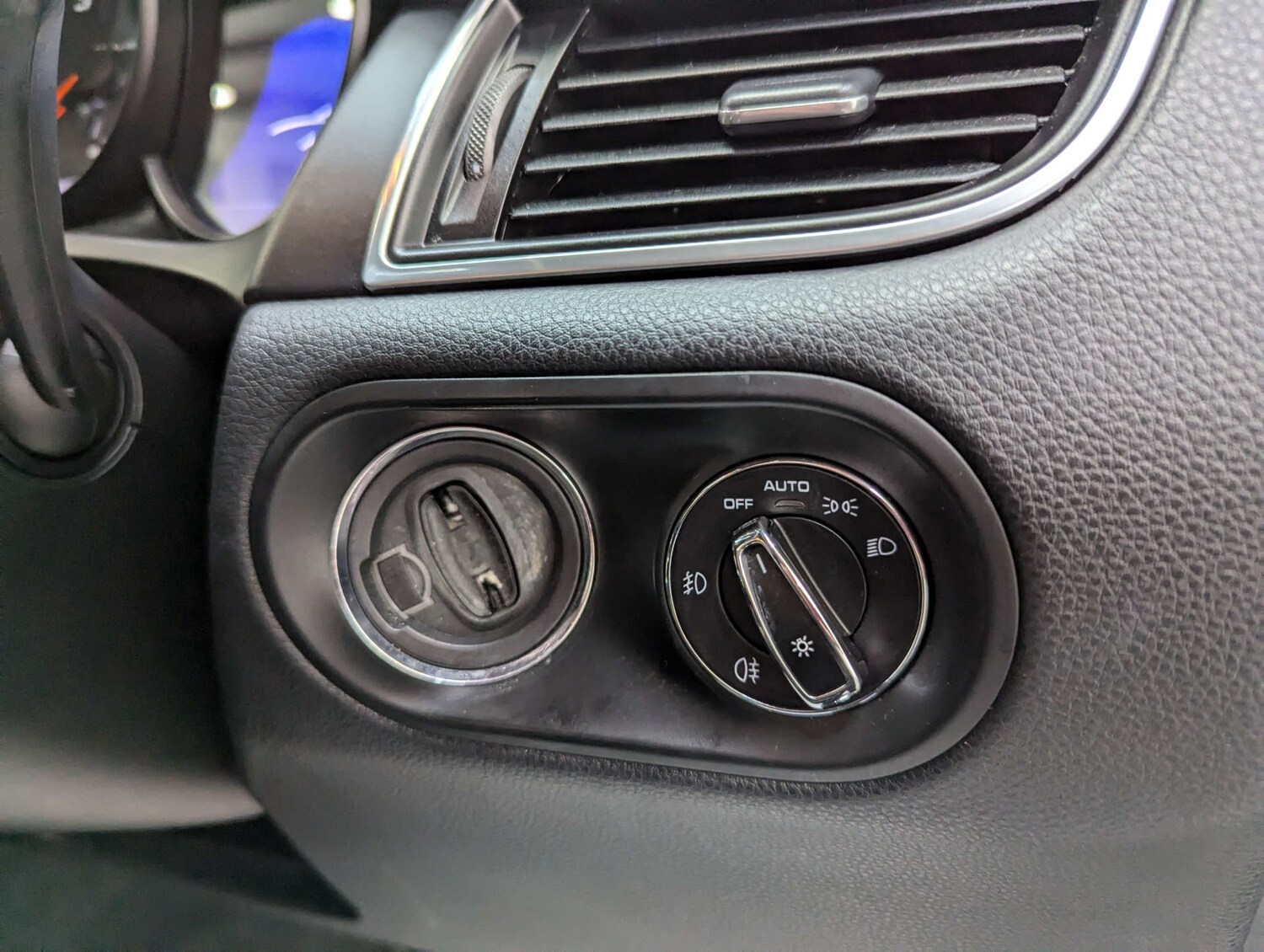 Used Porsche Macan 2016 for sale - 76278169: Photo 79