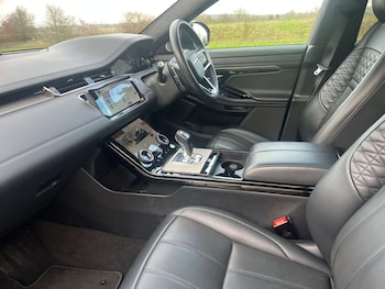 Used Land Rover Range Rover Evoque 2021 for sale - 77590597: Photo