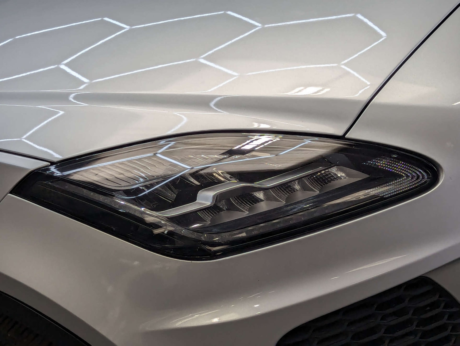 Used Jaguar E-Pace 2018 for sale - 76601790: Photo 28