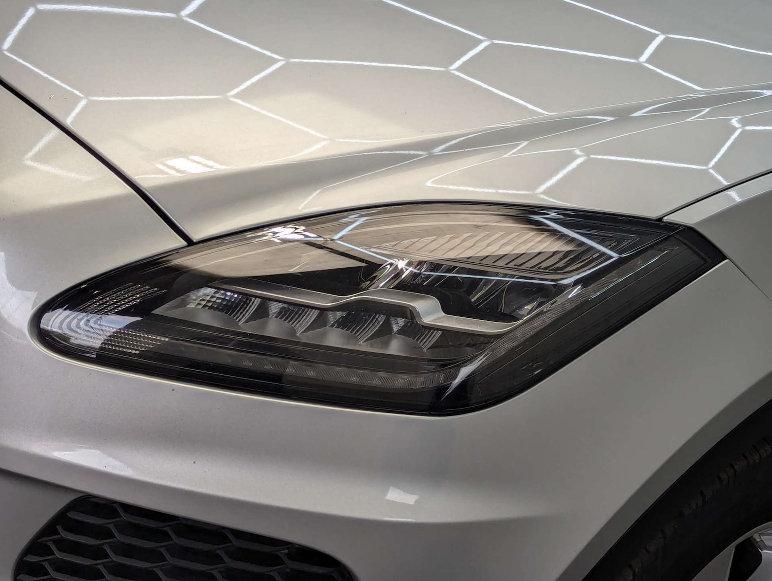 Used Jaguar E-Pace 2018 for sale - 76601790: Photo 29