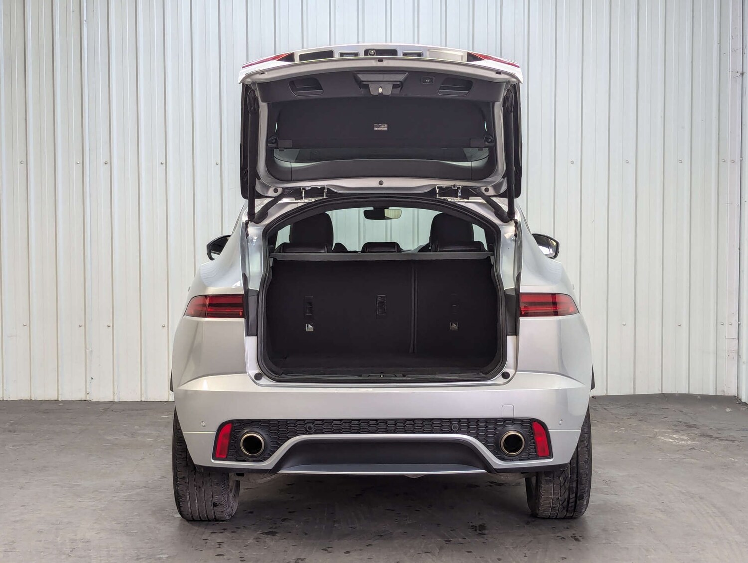 Used Jaguar E-Pace 2018 for sale - 76601790: Photo 46