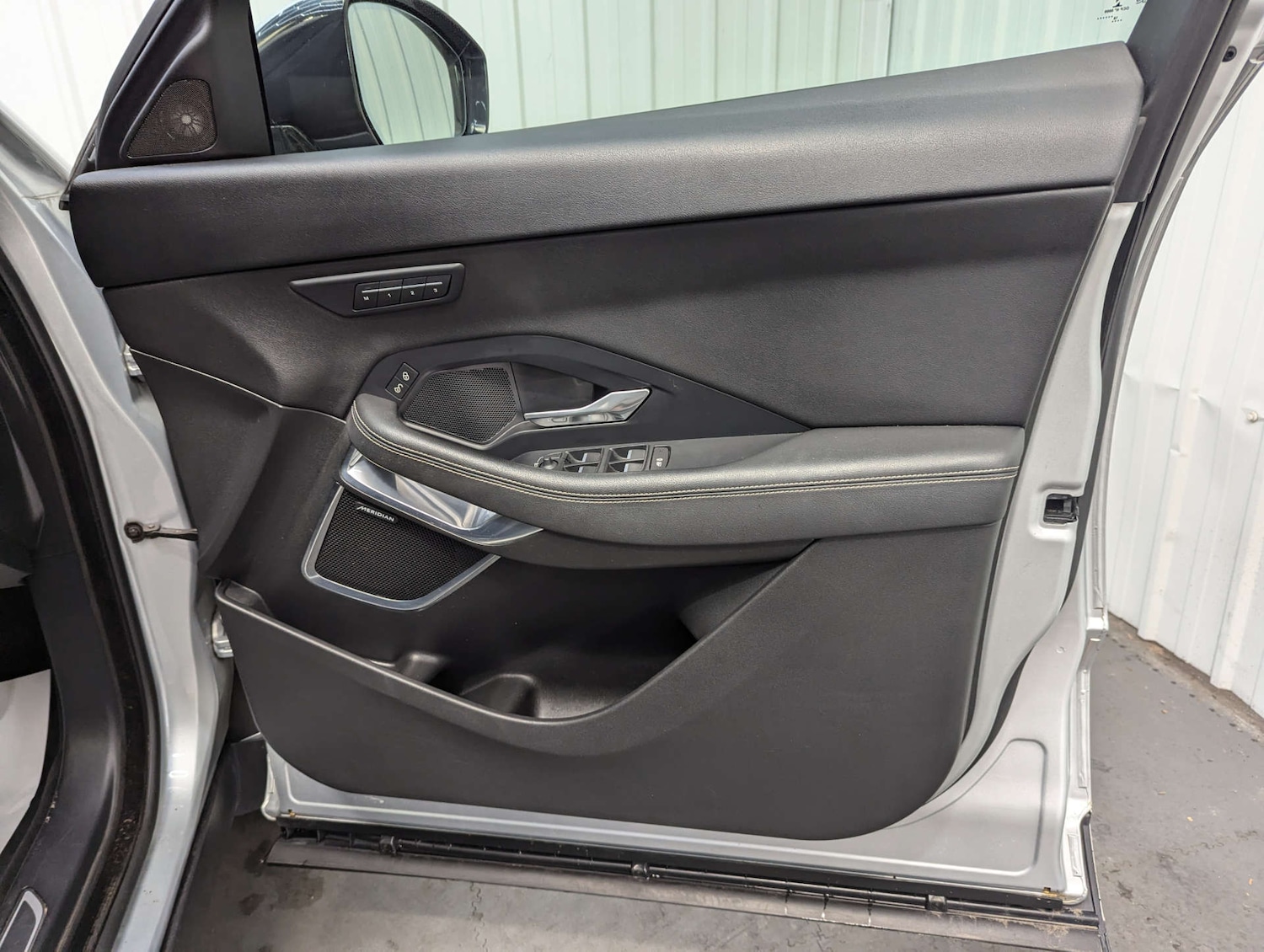 Used Jaguar E-Pace 2018 for sale - 76601790: Photo 55