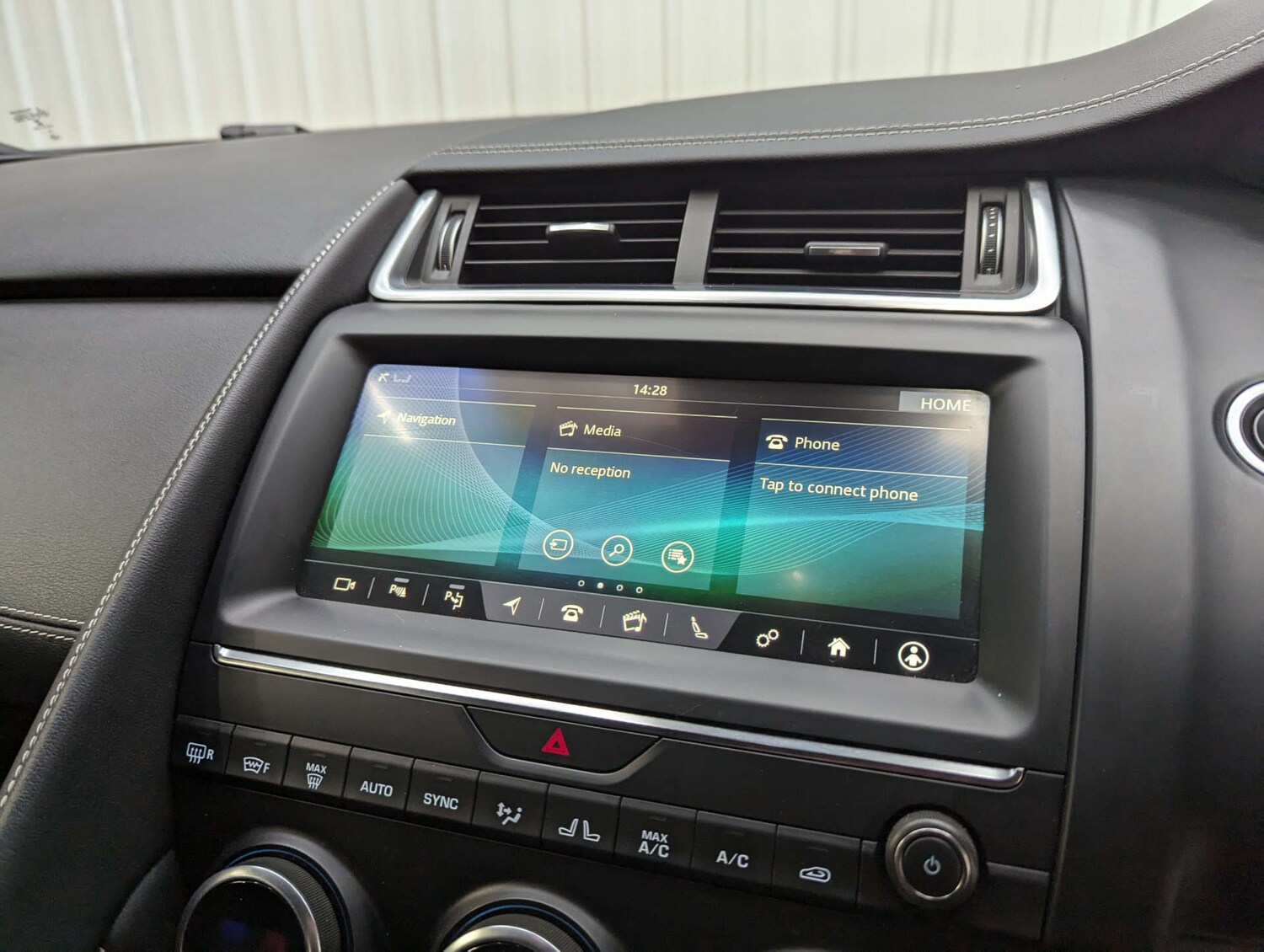 Used Jaguar E-Pace 2018 for sale - 76601790: Photo 89