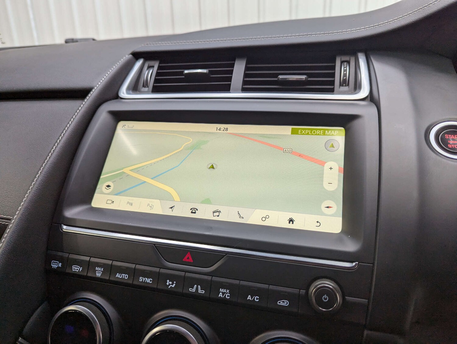 Used Jaguar E-Pace 2018 for sale - 76601790: Photo 93