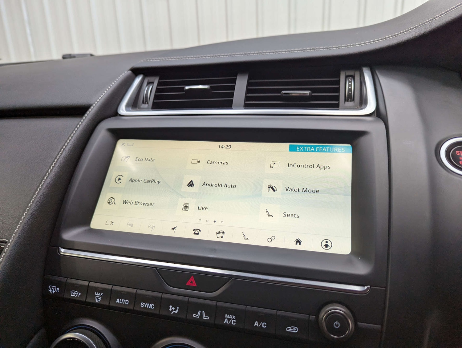 Used Jaguar E-Pace 2018 for sale - 76601790: Photo 94