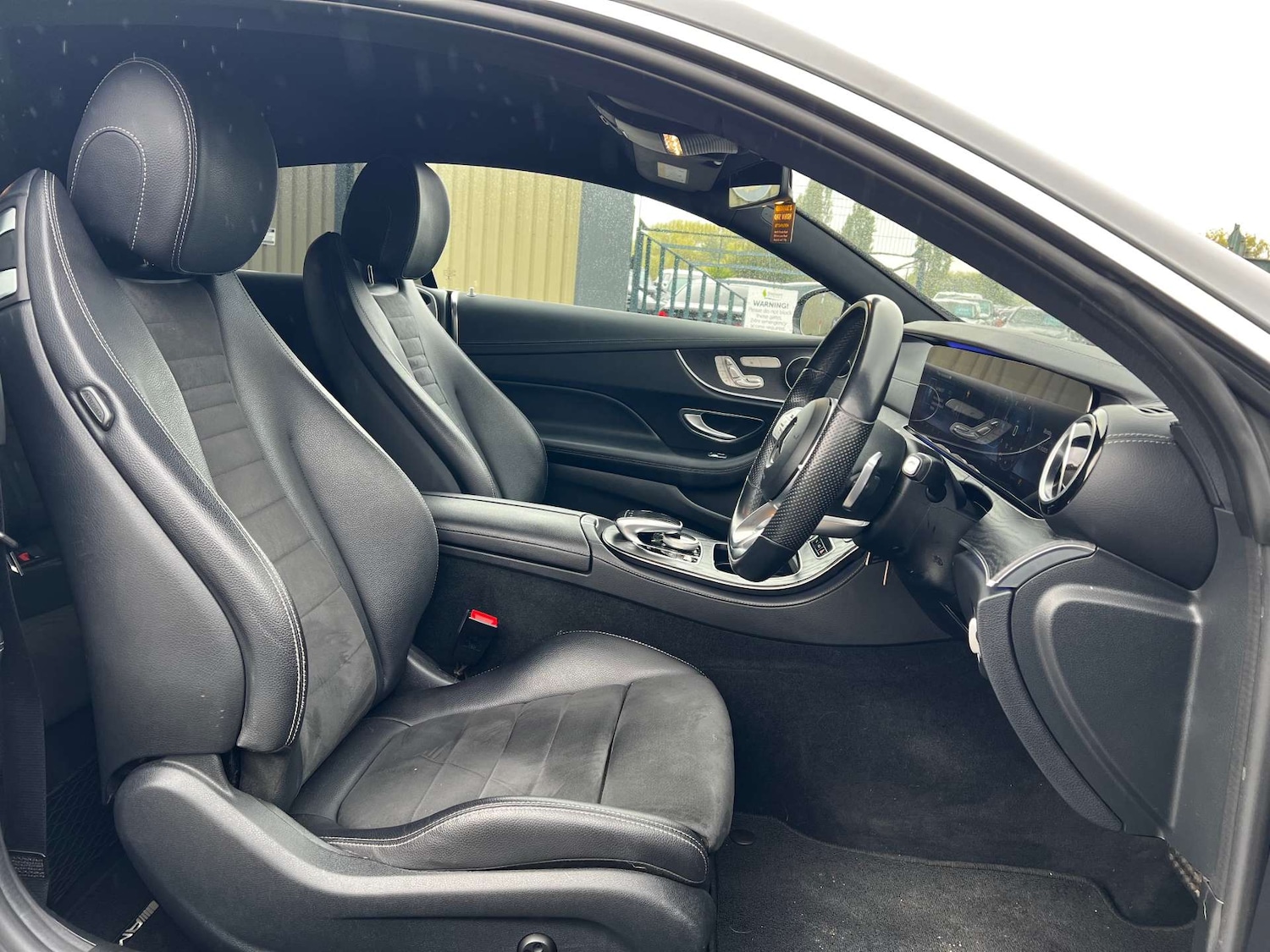 Used Mercedes-Benz E Class 2019 for sale - 76363766: Photo 3