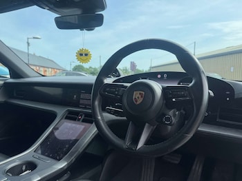 Used Porsche Taycan 2020 for sale - 78978305: Photo