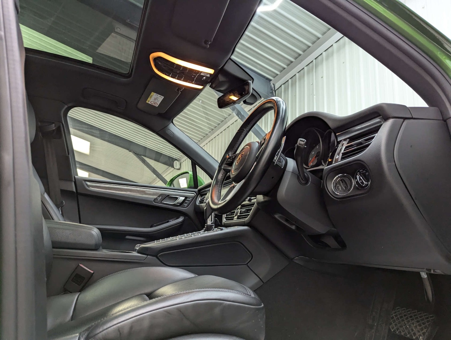 Used Porsche Macan 2019 for sale - 76682725: Photo 50