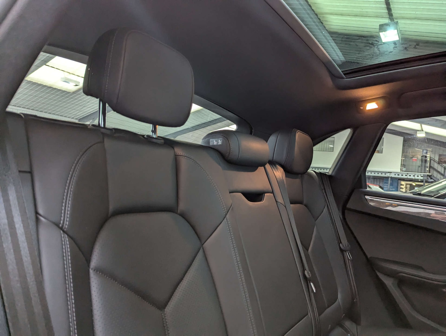 Used Porsche Macan 2019 for sale - 76682725: Photo 62